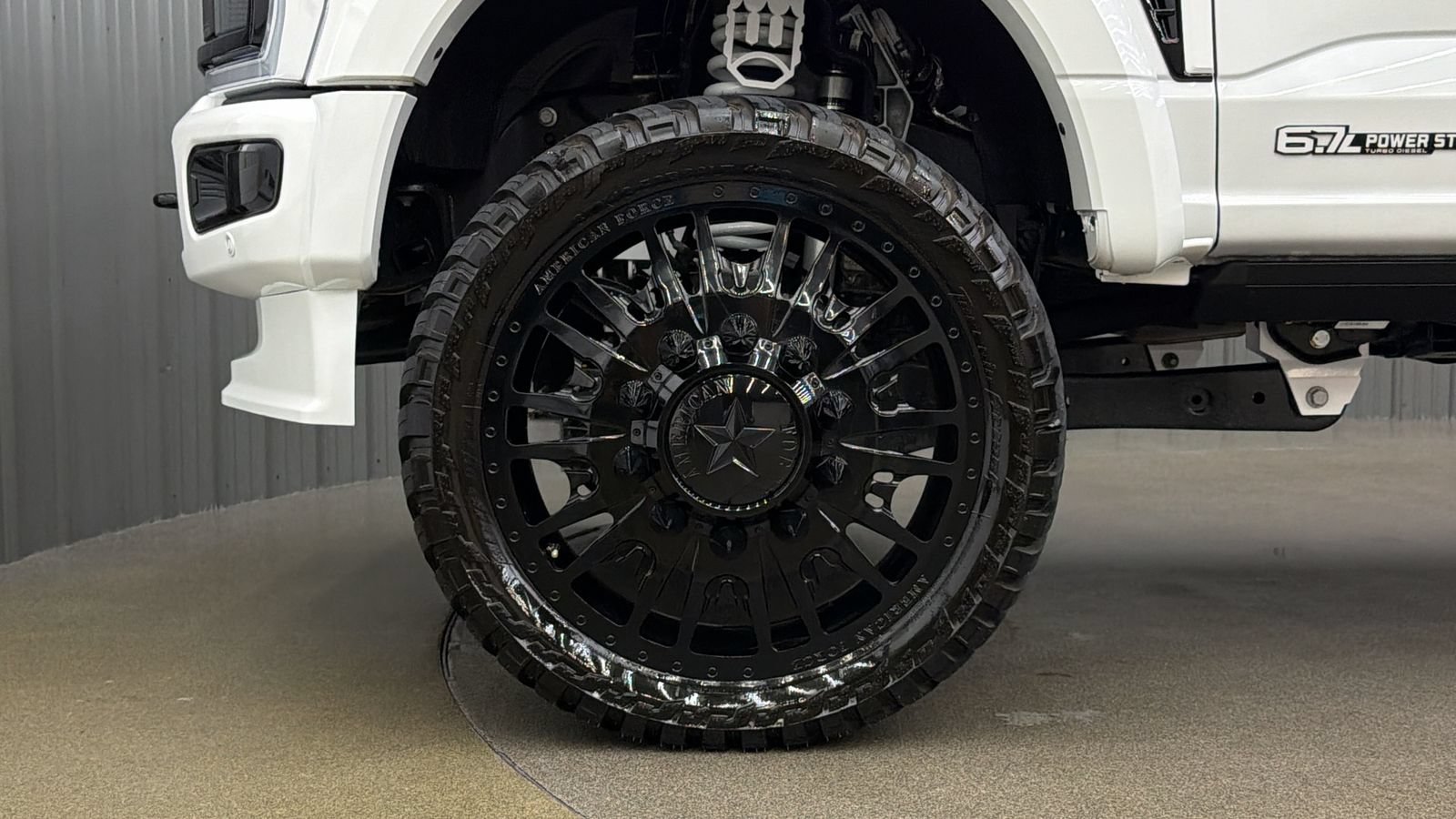 Used 2026 Ford F450 Platinum w/ FX4 Off-Road Package AWD/4WD image 10