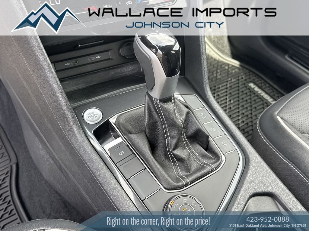 Used 2024 Volkswagen Tiguan SEL R-Line AWD/4WD image 18