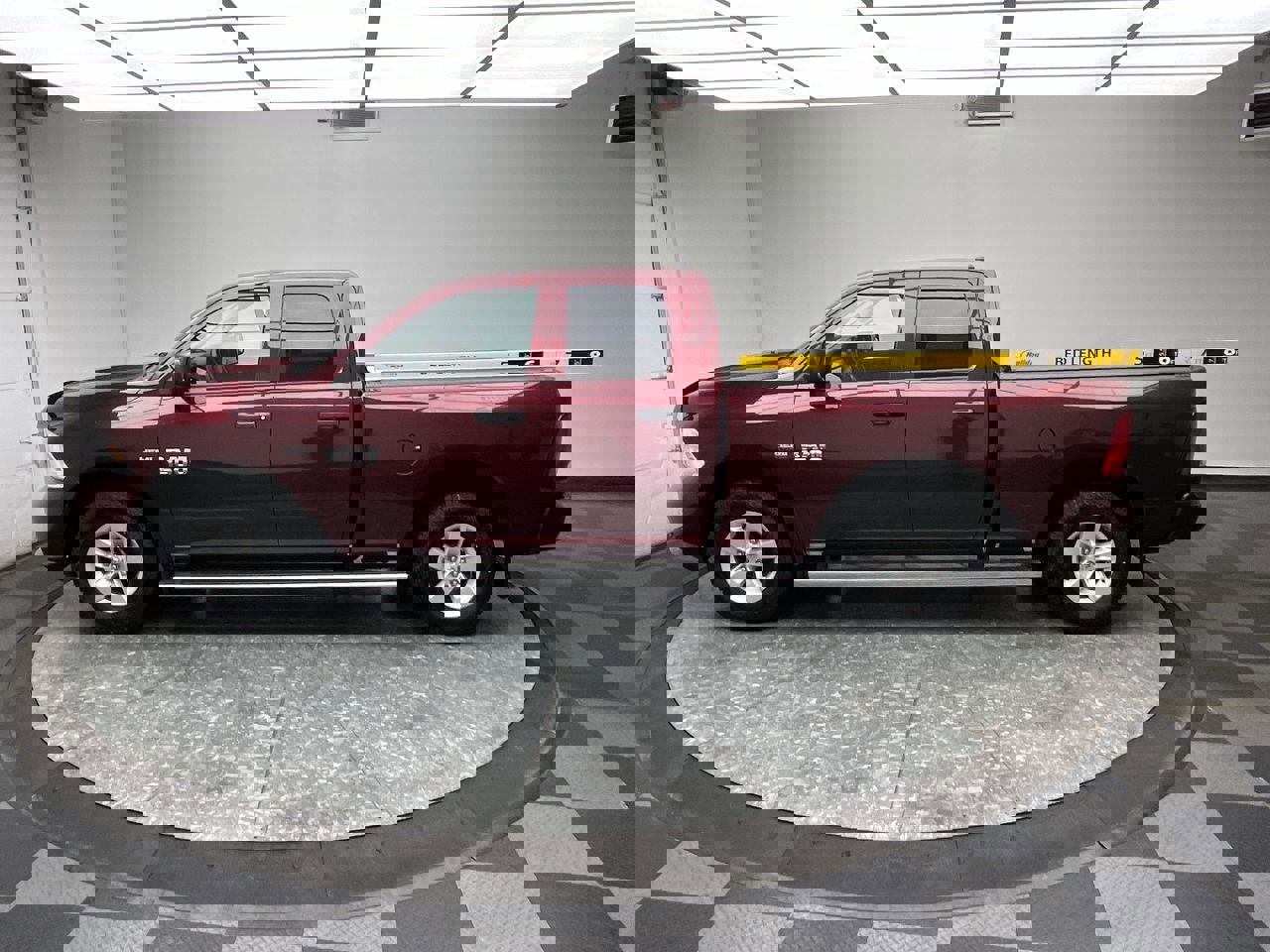 Used 2017 RAM 1500 Express image 6