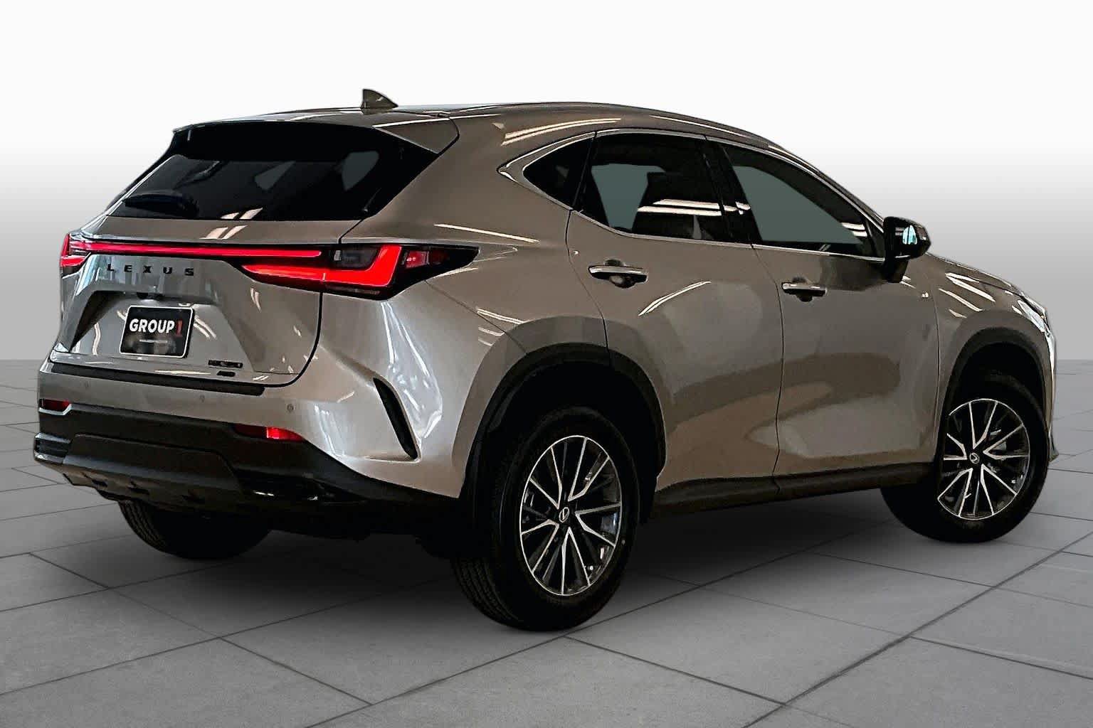 Used 2026 Lexus NX 350 AWD w/ Accessory Package (2T) image 12