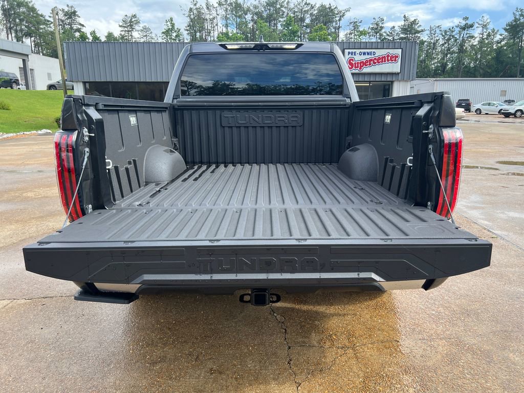 Used 2024 Toyota Tundra Limited AWD/4WD image 19