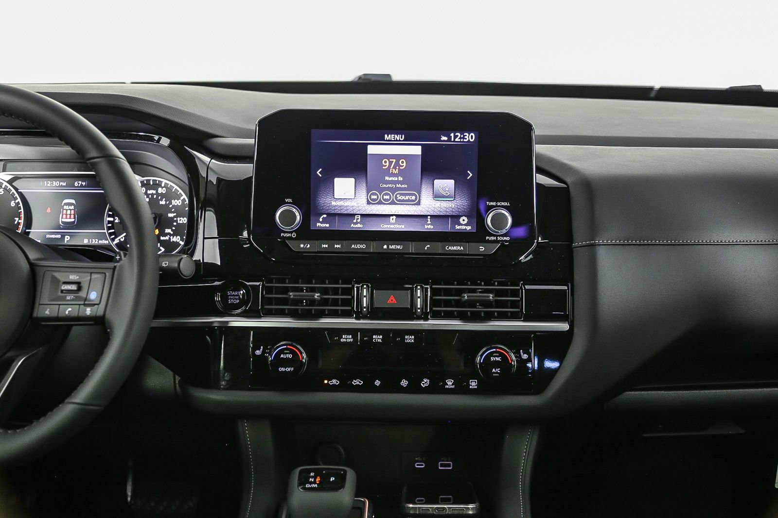 Certified 2025 Nissan Pathfinder SV image 15