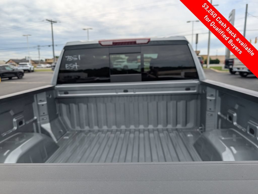 New 2026 GMC Sierra 1500 SLE w/ Preferred Package AWD/4WD image 10