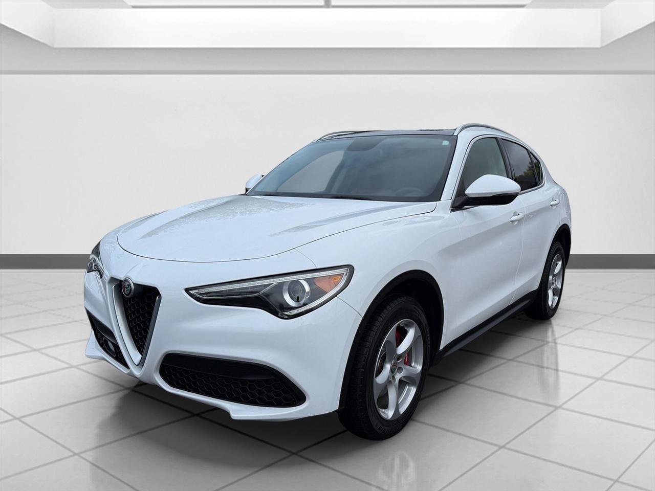 Used 2019 Alfa Romeo Stelvio AWD image 9