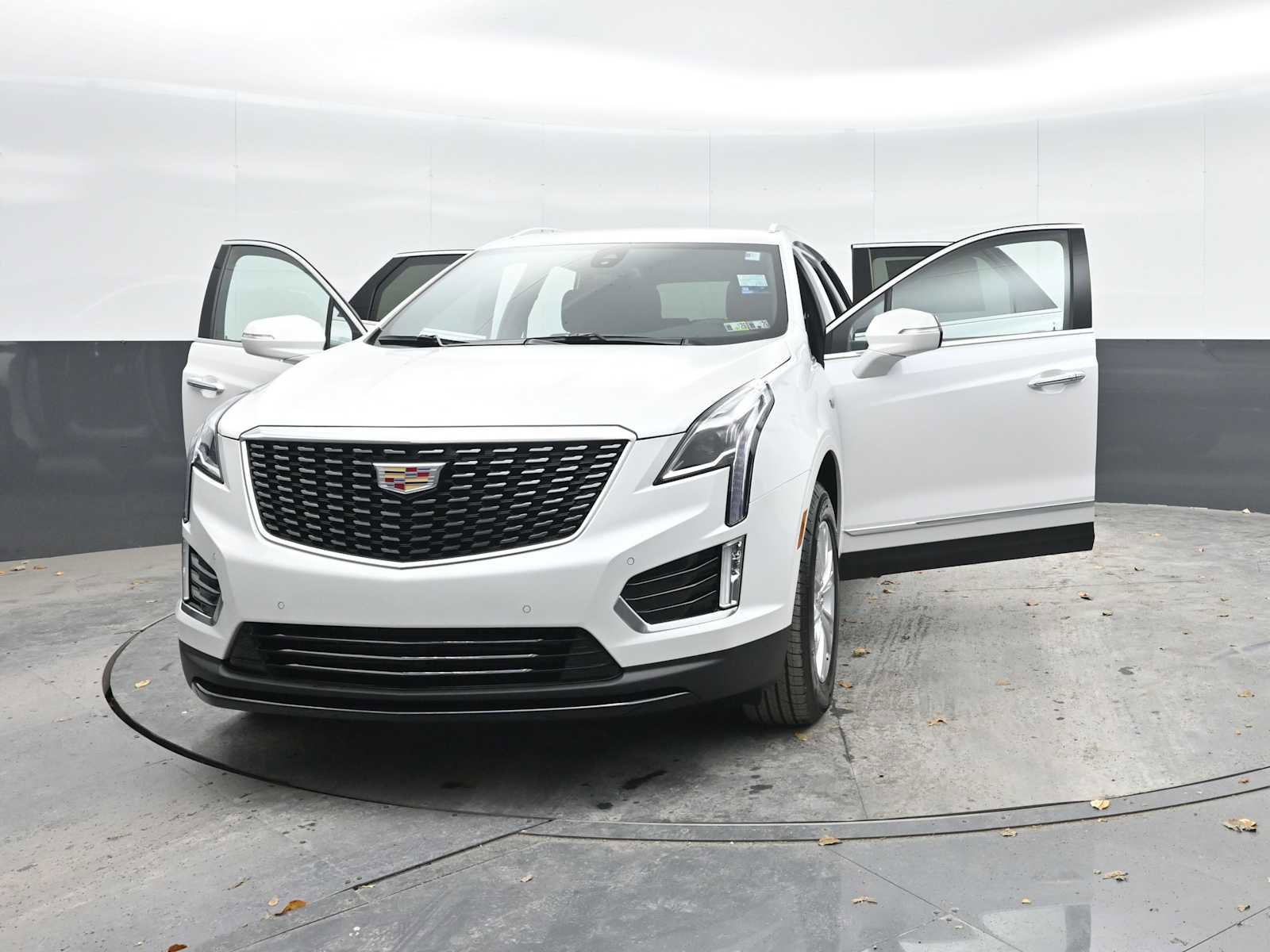 Used 2025 Cadillac XT5 Luxury w/ LPO, Floor Liner Package image 59