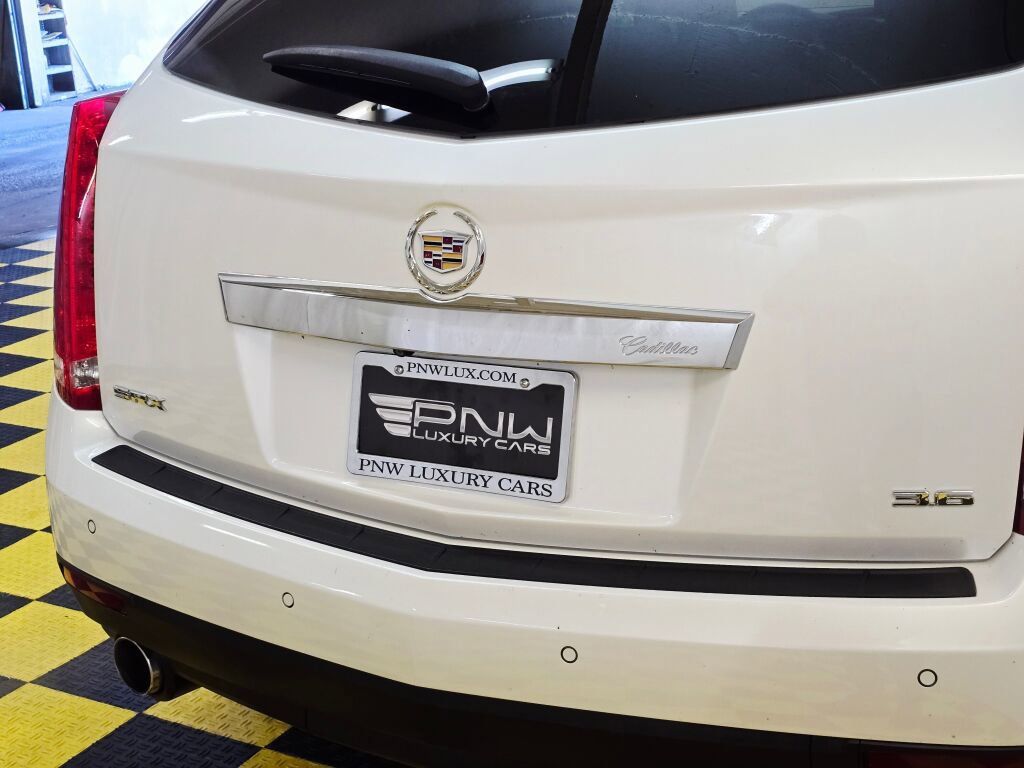 Used 2015 Cadillac SRX Performance w/ Driver Awareness Package FWD image 15