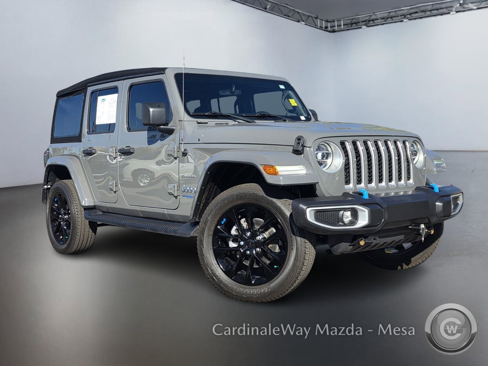 Used 2022 Jeep Wrangler Unlimited Sahara image 2