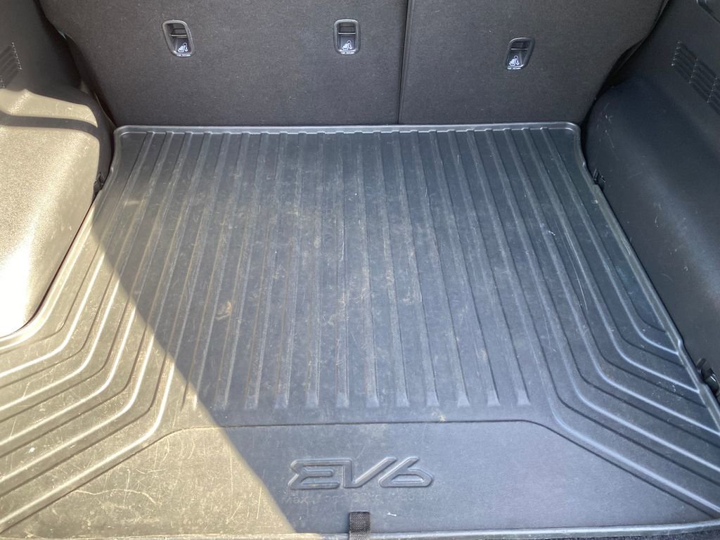 Used 2022 Kia EV6 Wind w/ Wind Technology Package AWD/4WD image 11