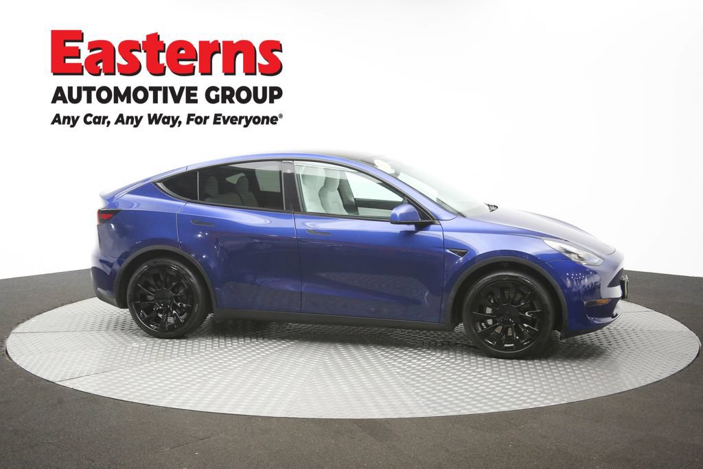 Used 2021 Tesla Model Y Long Range AWD/4WD image 41