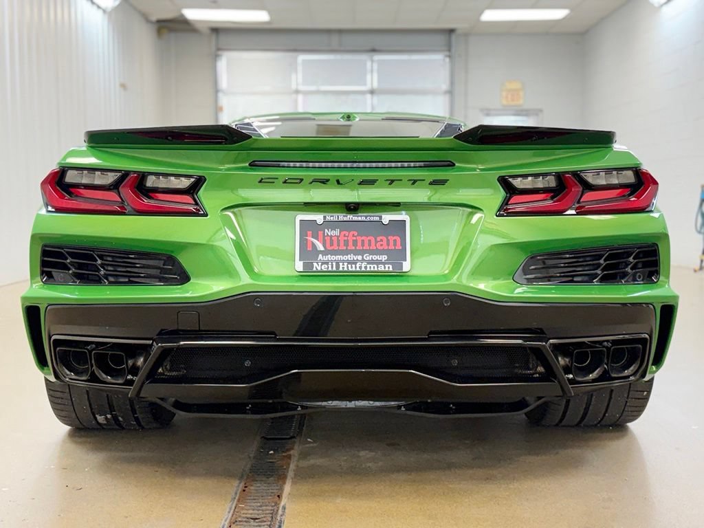 New 2027 Chevrolet Corvette Grand Sport w/ Z52 Sport Performance Package RWD image 7