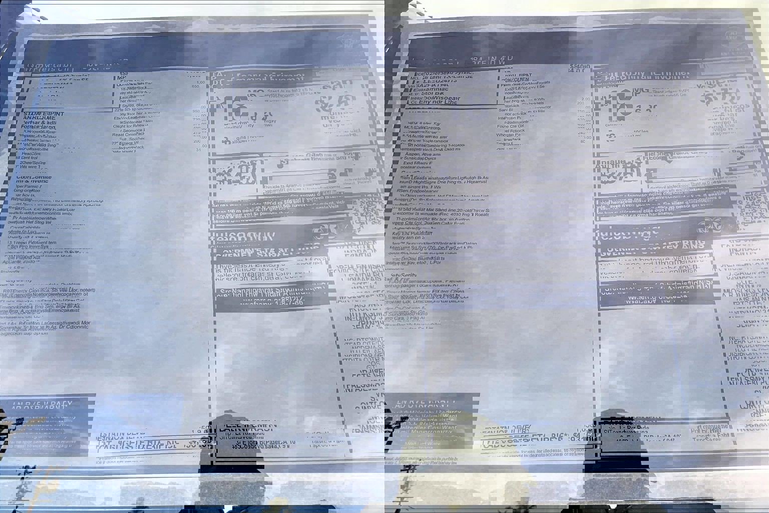 New 2026 Land Rover Defender 130 X-Dynamic SE image 18