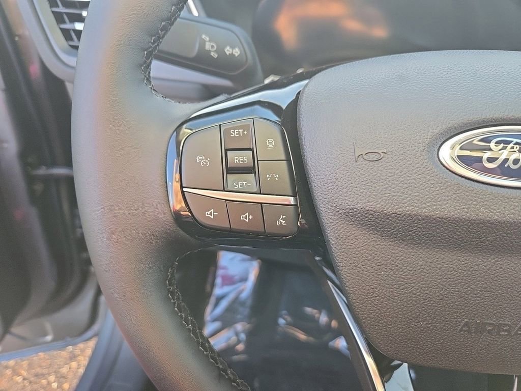 New 2025 Ford Escape SE w/ PHEV Premium Package image 22