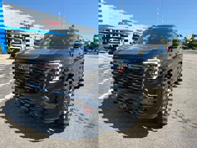 New 2026 GMC Terrain AT4 w/ Convenience Package III image 2