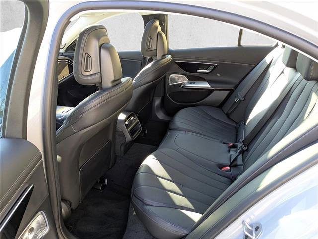 New 2026 Mercedes-Benz E 350 4MATIC Sedan image 17
