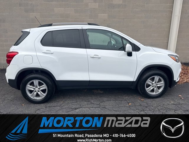 Used 2021 Chevrolet Trax LT w/ Driver Confidence Package image 1