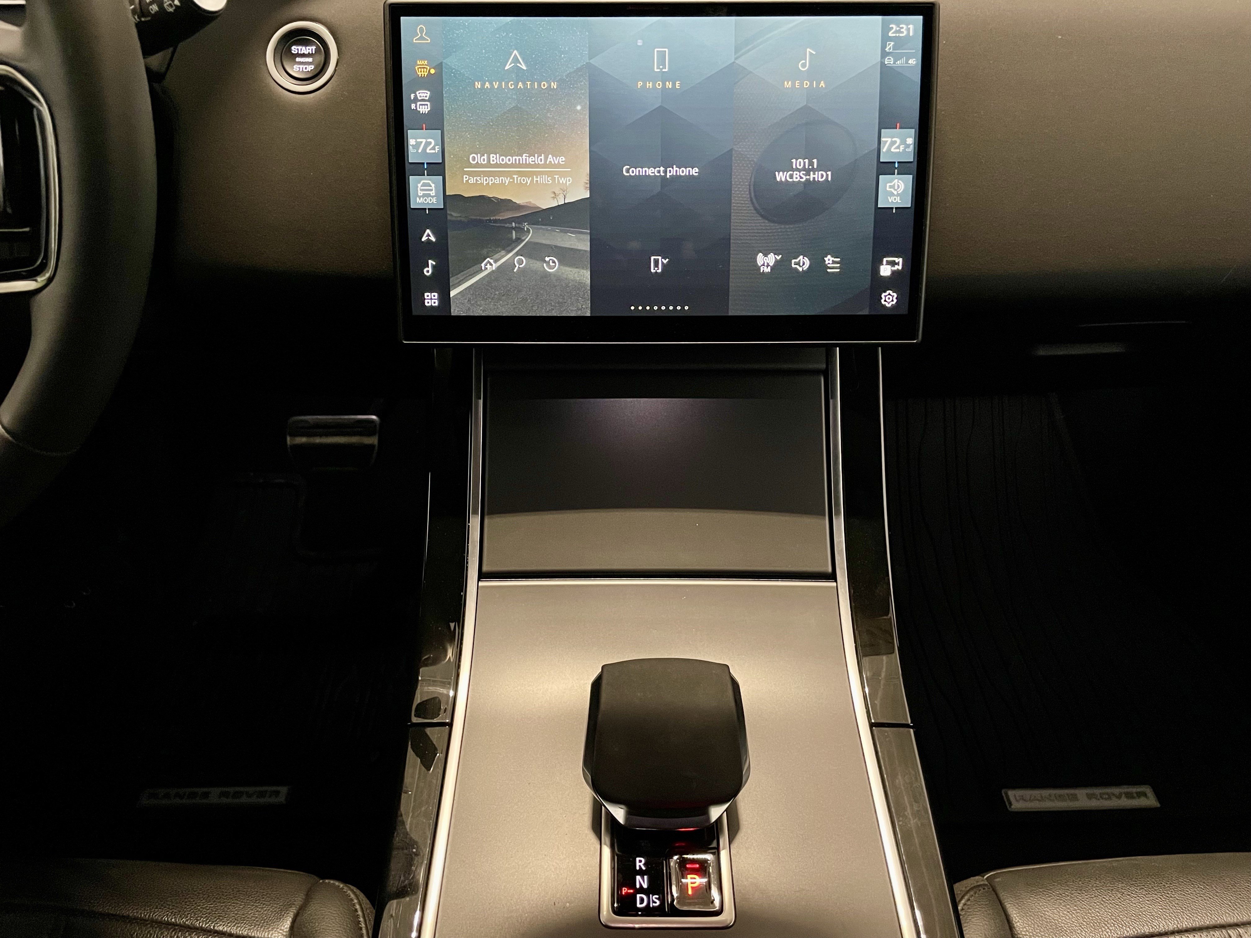 Certified 2024 Land Rover Range Rover Evoque Dynamic SE image 19