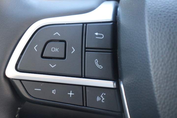 Certified 2025 Toyota Highlander Platinum AWD/4WD image 28
