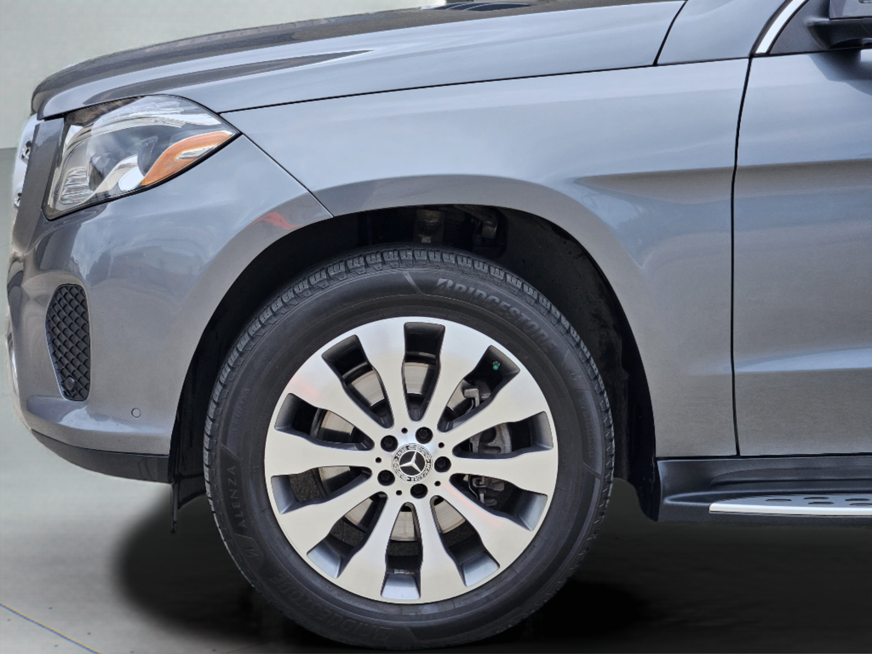 Used 2019 Mercedes-Benz GLS 450 4MATIC image 30