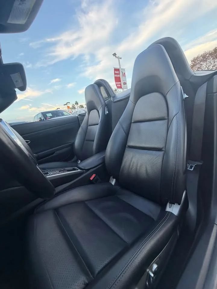 Used 2014 Porsche Boxster S RWD image 11