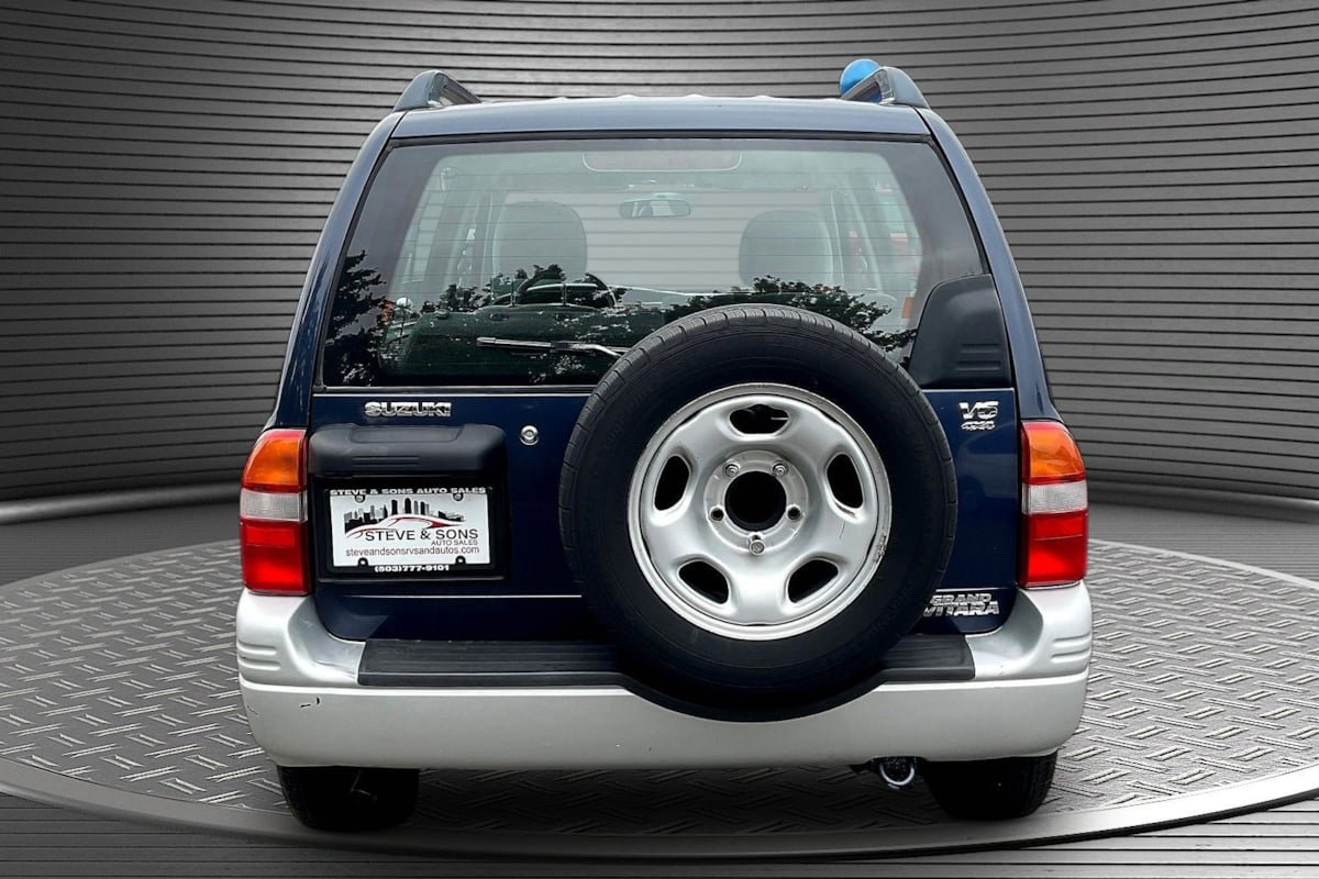 Used 2000 Suzuki Grand Vitara JLX AWD/4WD image 5