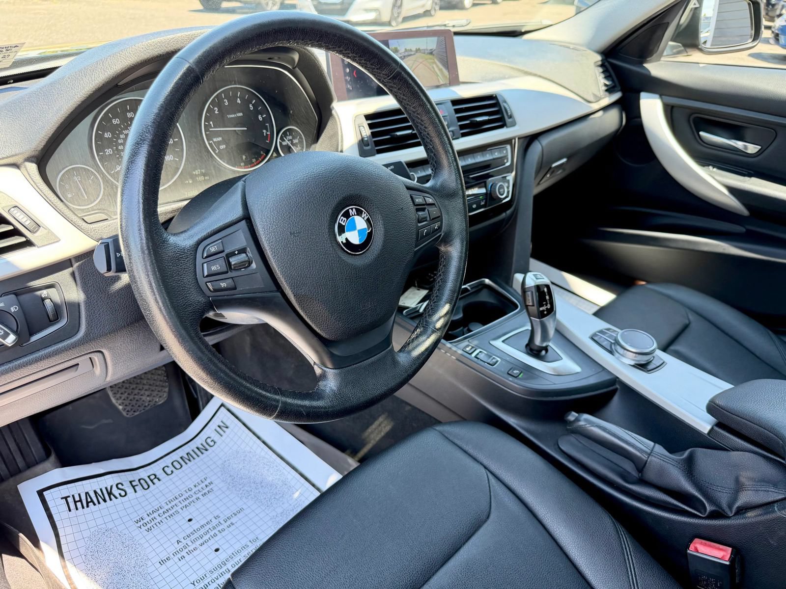 Used 2018 BMW 320i xDrive Sedan w/ Convenience Package AWD/4WD image 25