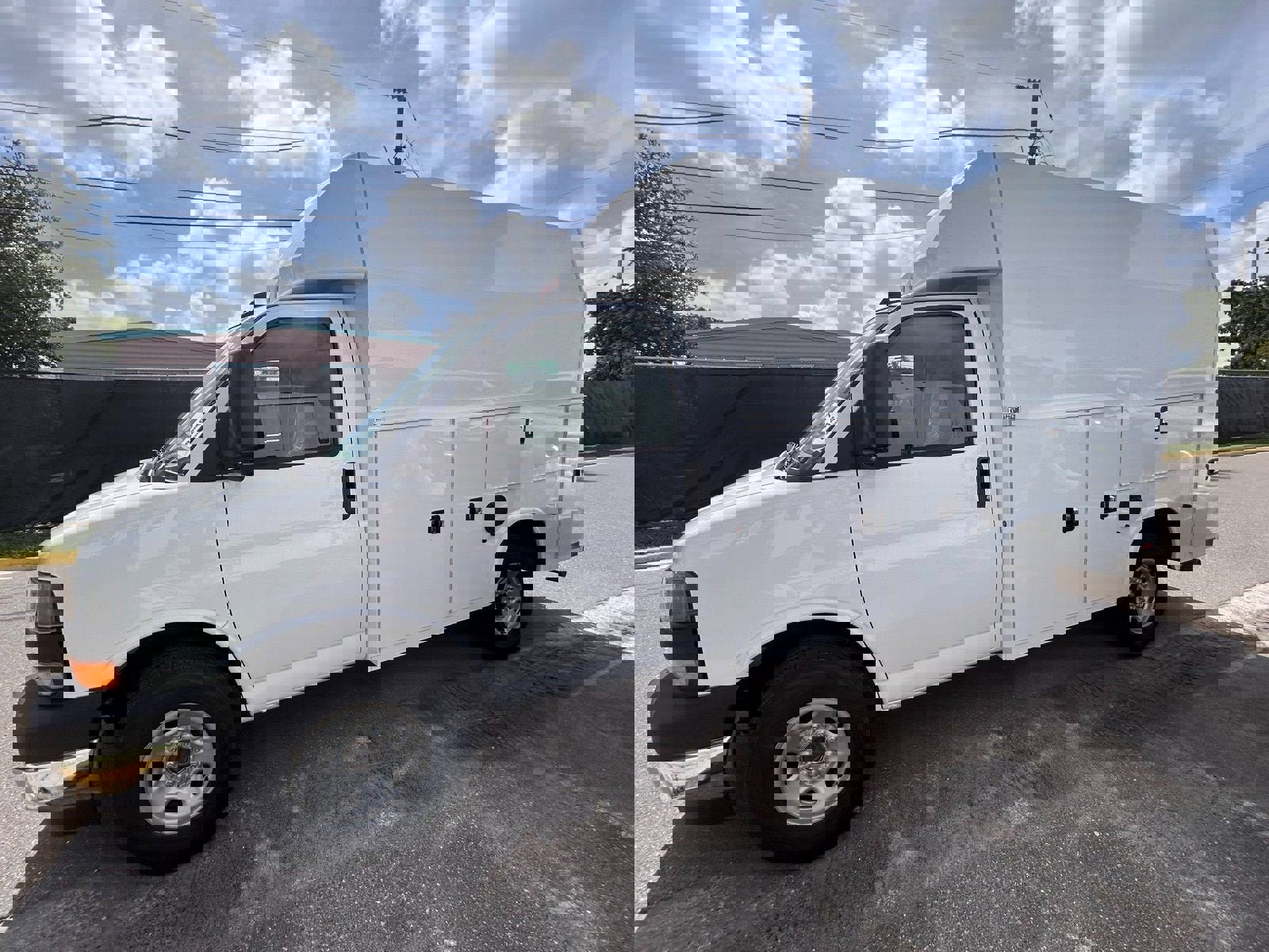 New 2025 GMC Savana 3500 w/ Power Convenience Package image 5