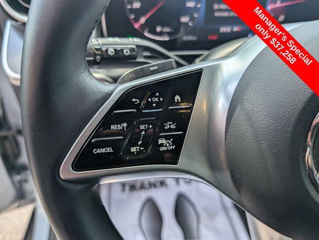 Used 2024 Mercedes-Benz GLC 300 4MATIC image 16