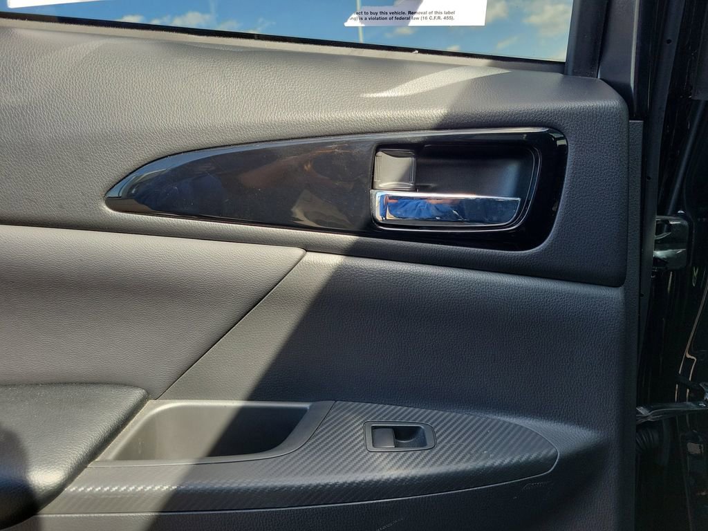 Used 2022 Mitsubishi Eclipse Cross SE image 15