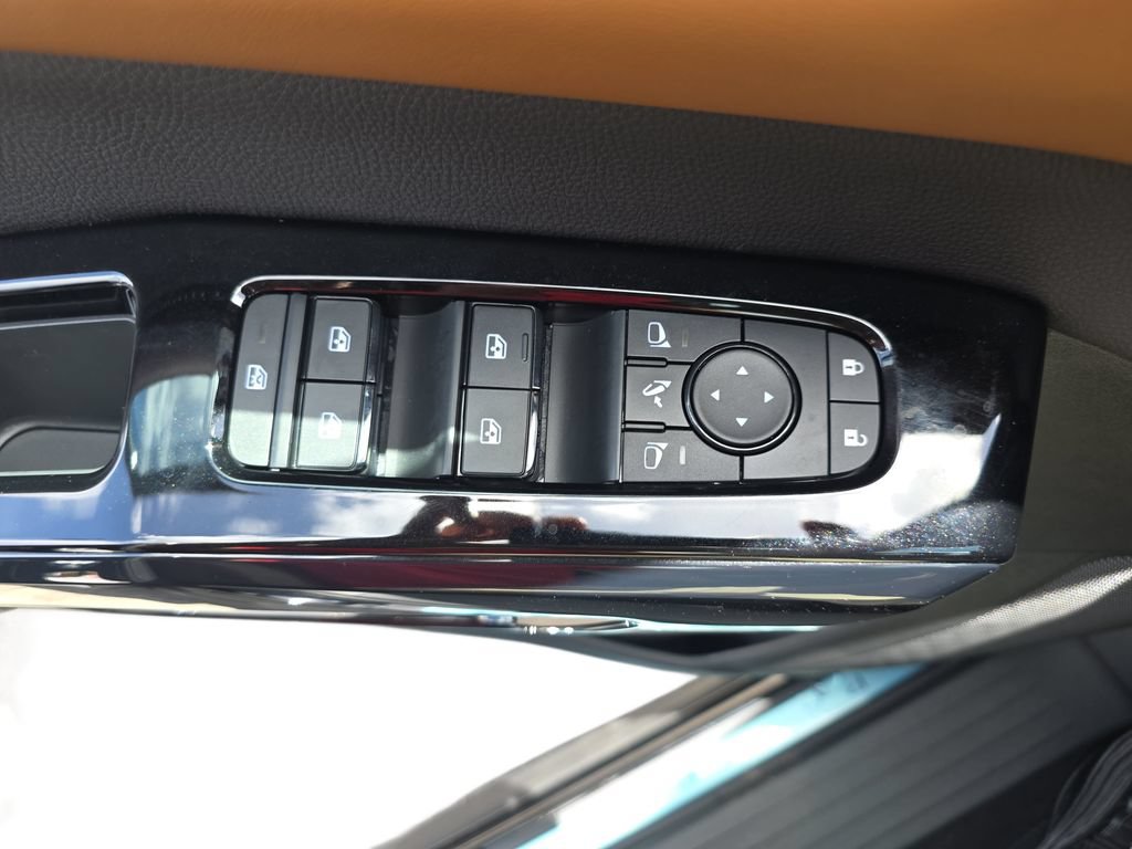 New 2026 Nissan Pathfinder Platinum FWD image 27