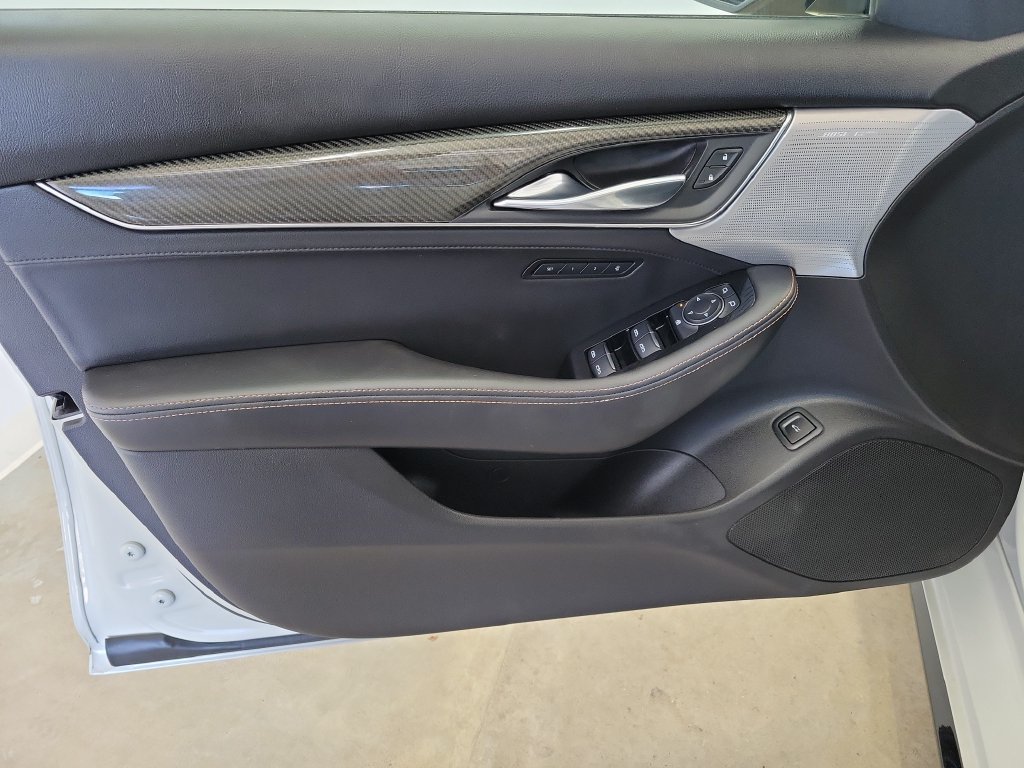 Used 2022 Cadillac CT5 V RWD image 19