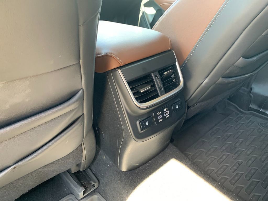 Used 2024 Subaru Outback Touring w/ Popular Package #2 AWD/4WD image 15