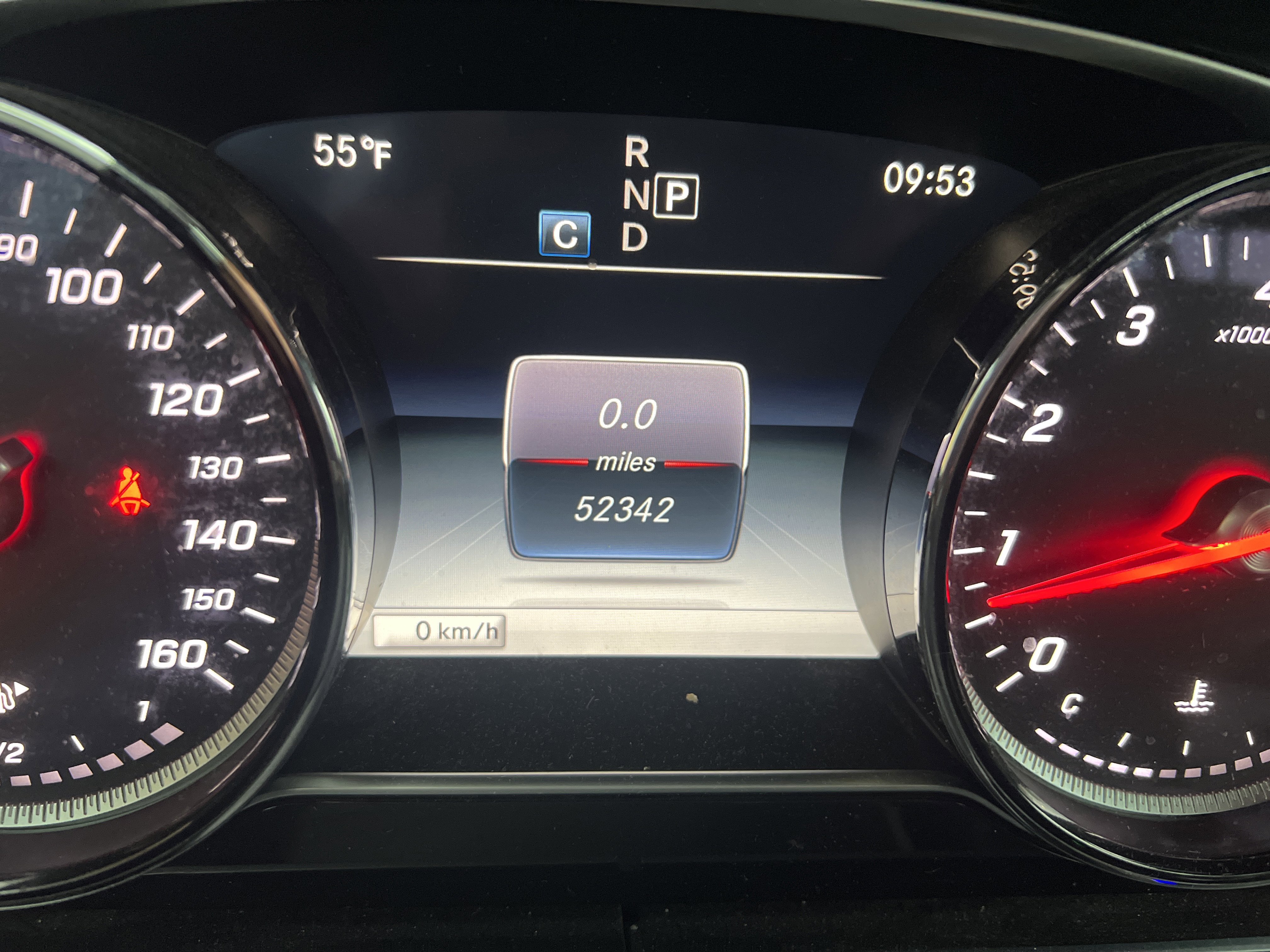 Used 2019 Mercedes-Benz E 300 image 4