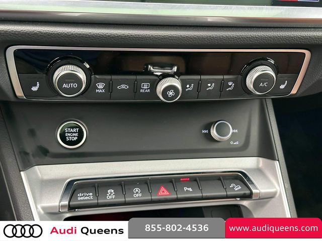 Used 2022 Audi Q3 2.0T Premium Plus w/ Premium Plus Package image 26