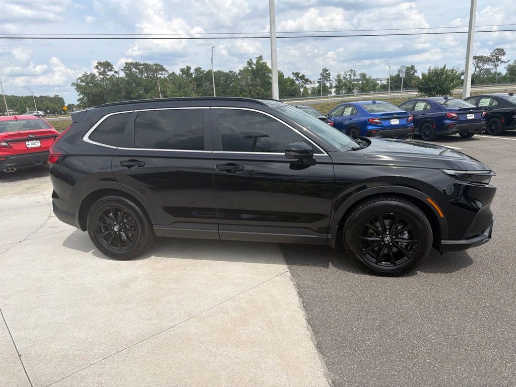 Used 2025 Honda CR-V Sport-L image 4