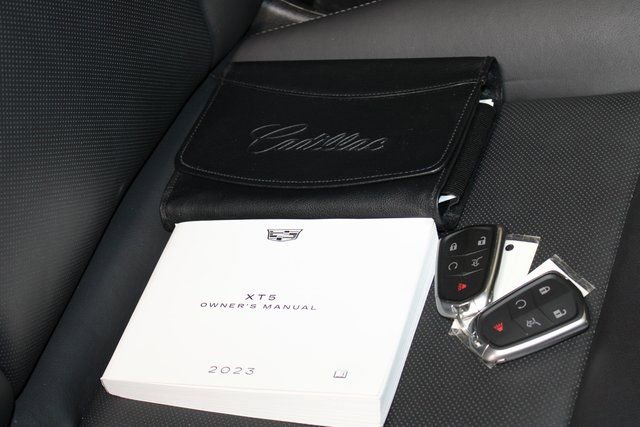 Certified 2023 Cadillac XT5 Premium Luxury w/ LPO, Floor Liner Package image 29