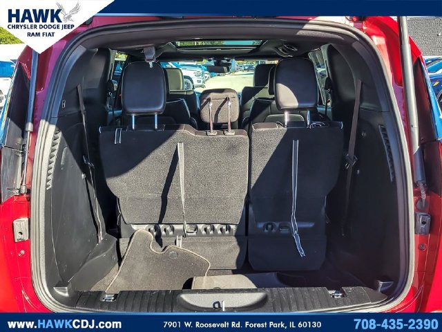 Used 2025 Chrysler Pacifica Limited FWD image 24