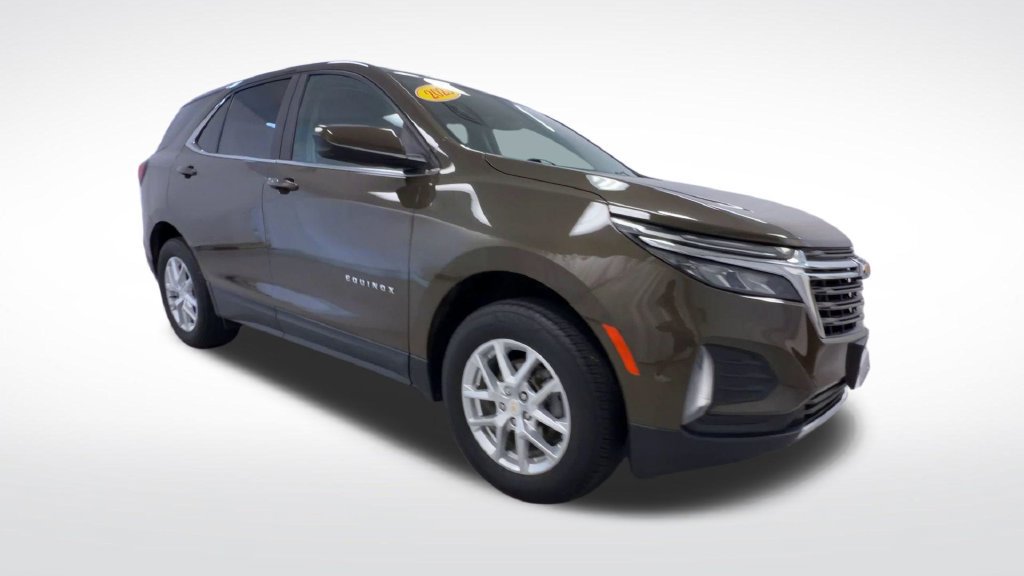 Used 2023 Chevrolet Equinox LT AWD/4WD image 2