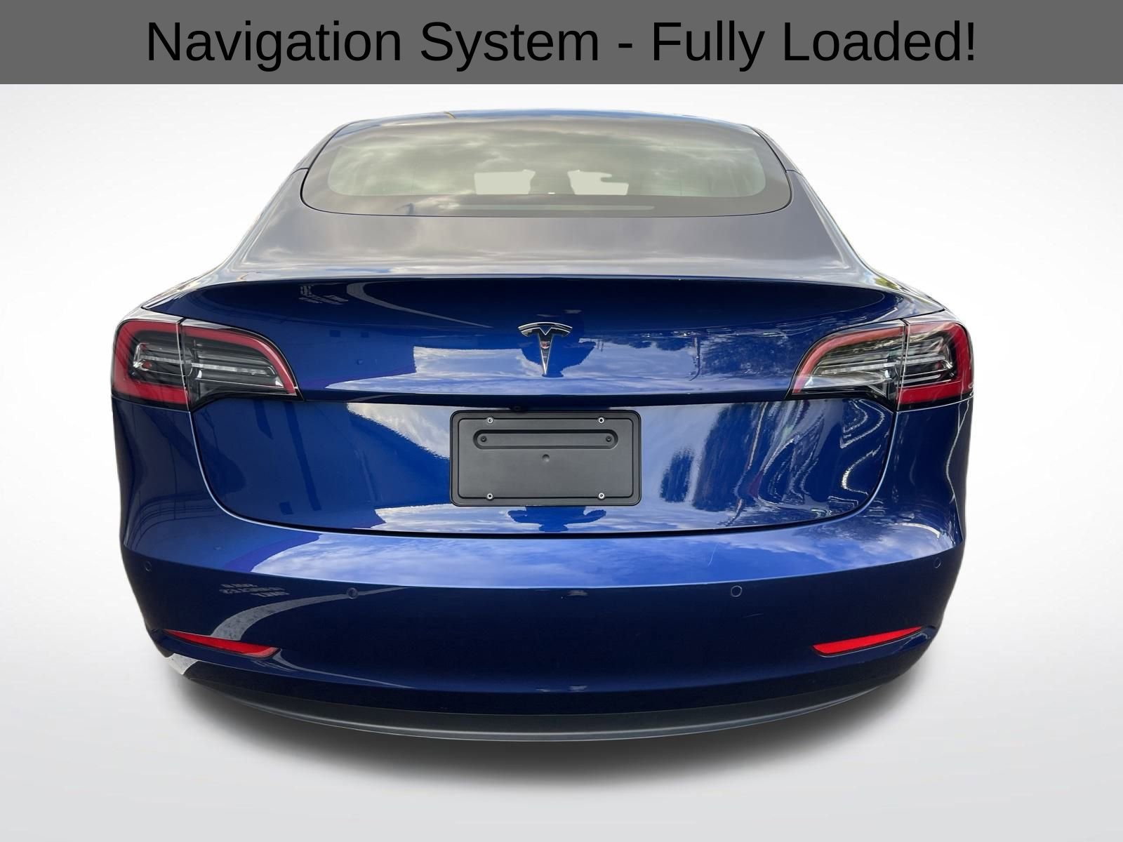 Used 2021 Tesla Model 3 Standard Range Plus image 9