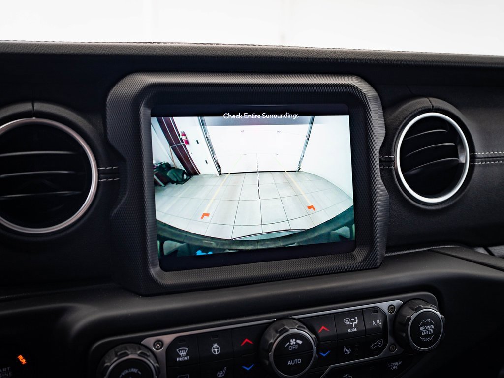 Used 2023 Jeep Wrangler Unlimited Sahara w/ Cold Weather Group image 35