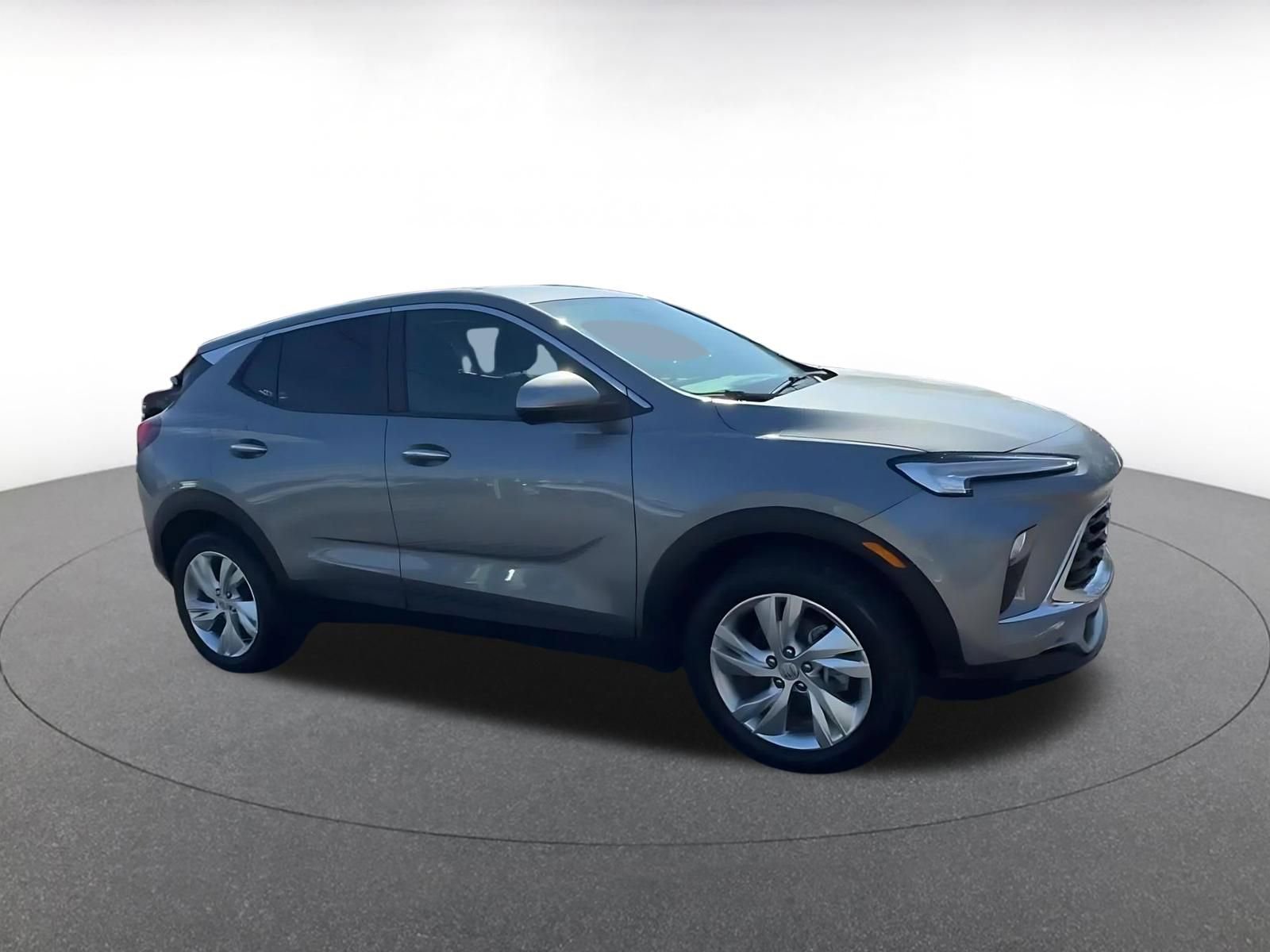 Used 2025 Buick Encore GX Preferred image 2