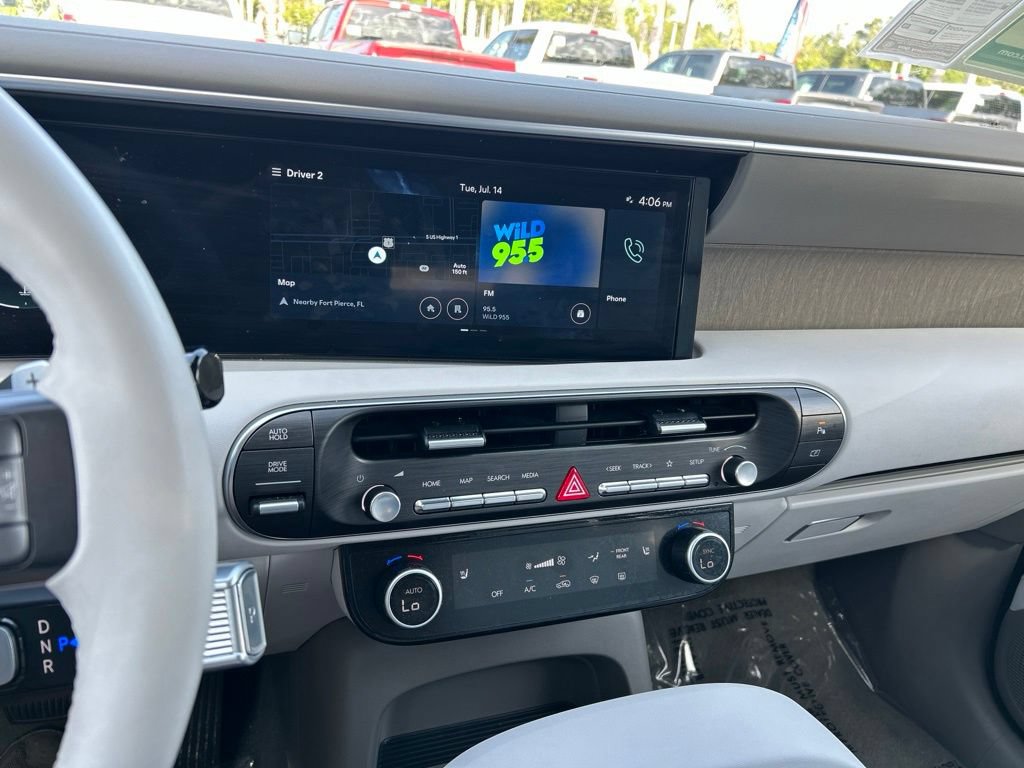 Used 2026 Hyundai Palisade SEL FWD image 30