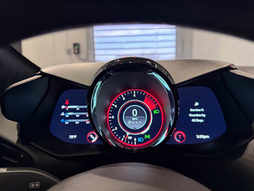 Used 2020 Aston Martin V8 Vantage Coupe RWD image 16