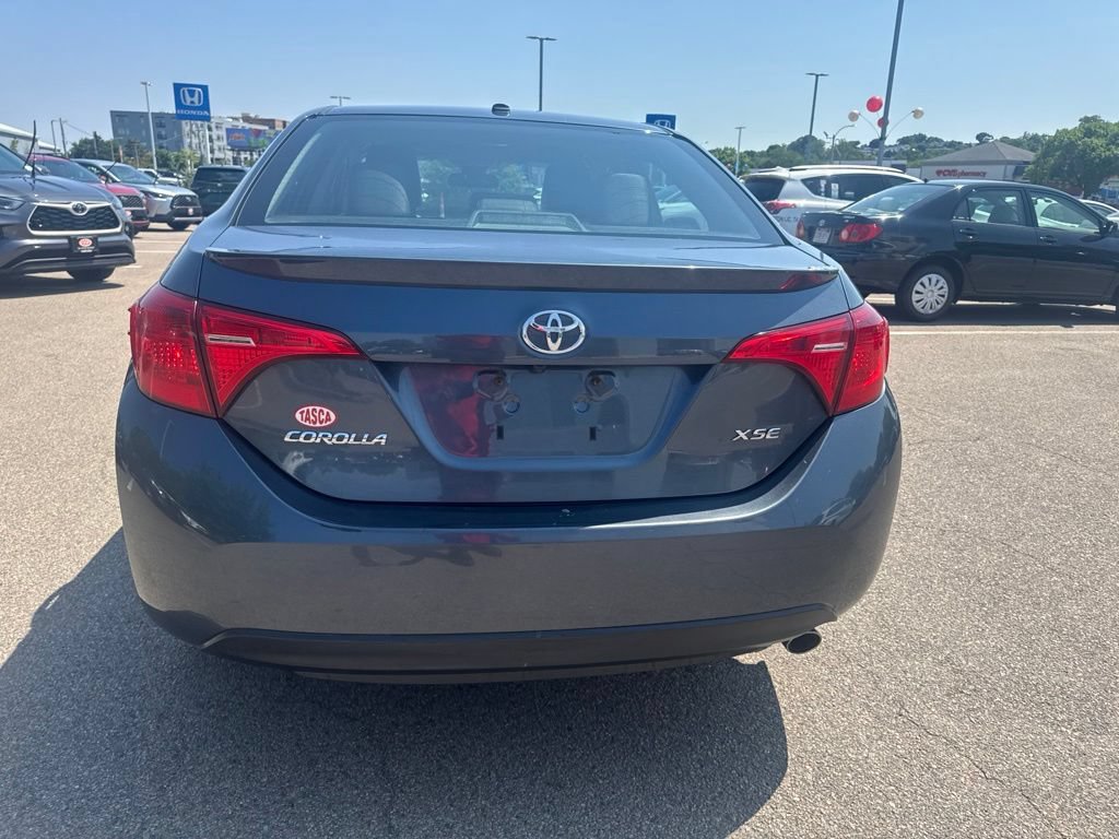 Used 2018 Toyota Corolla XSE FWD image 6