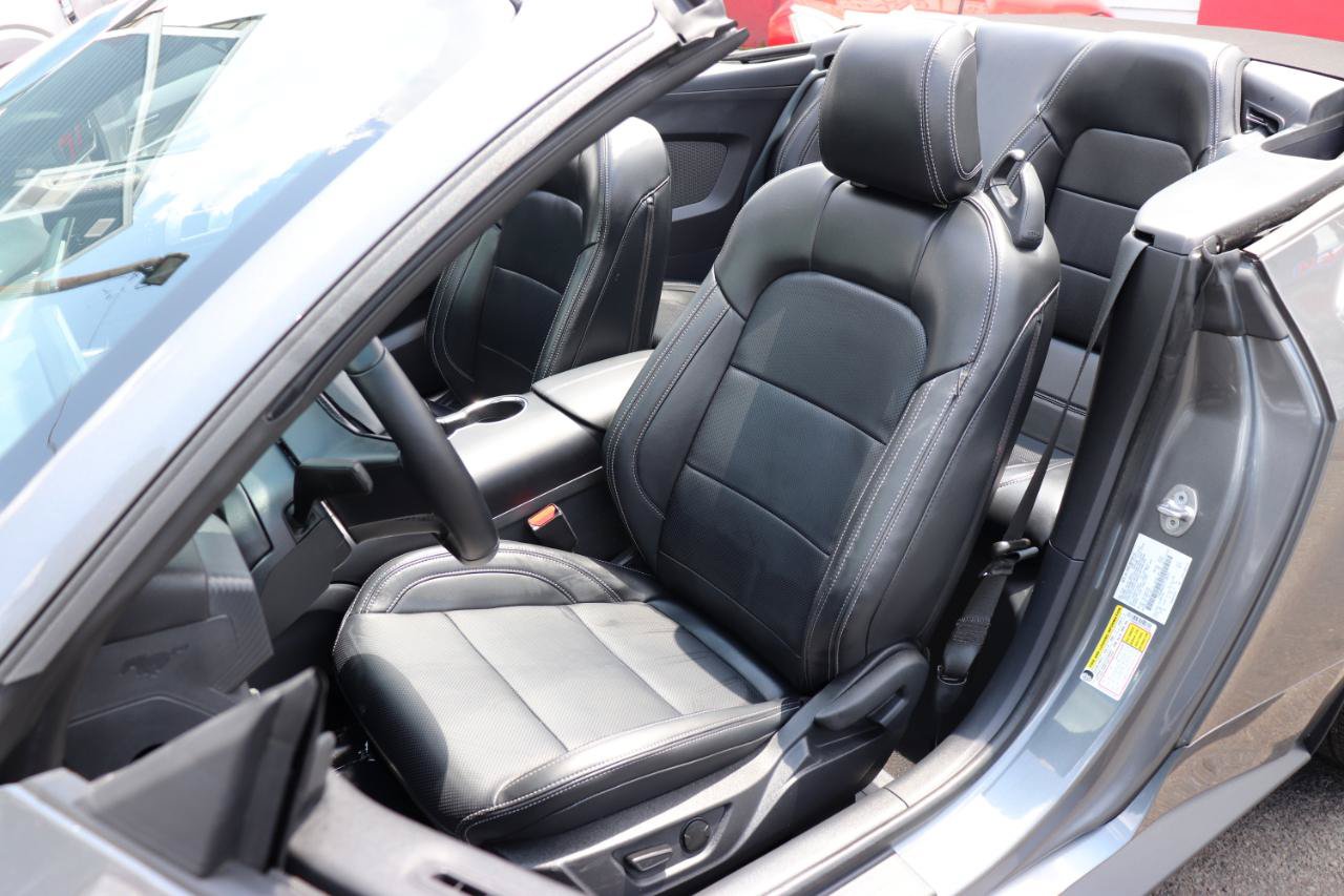 Used 2026 Ford Mustang Premium RWD image 11