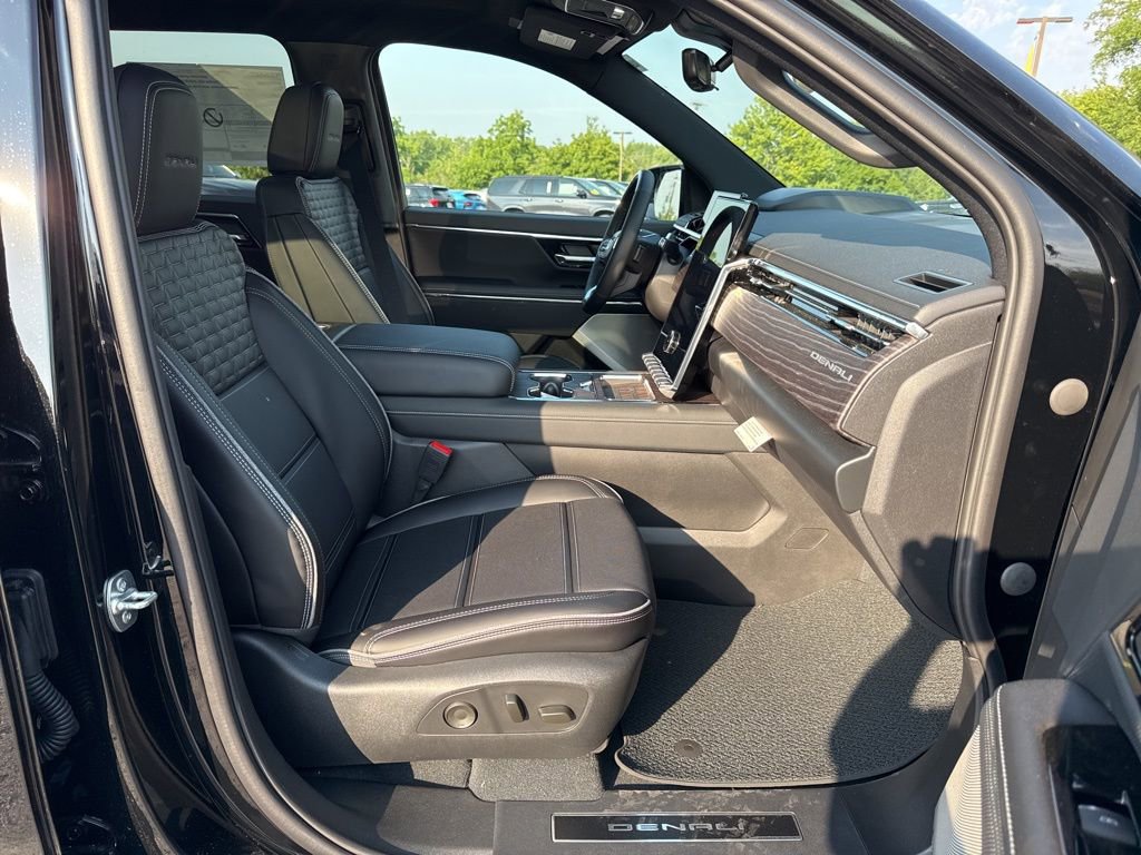 New 2025 GMC Sierra EV Denali image 17
