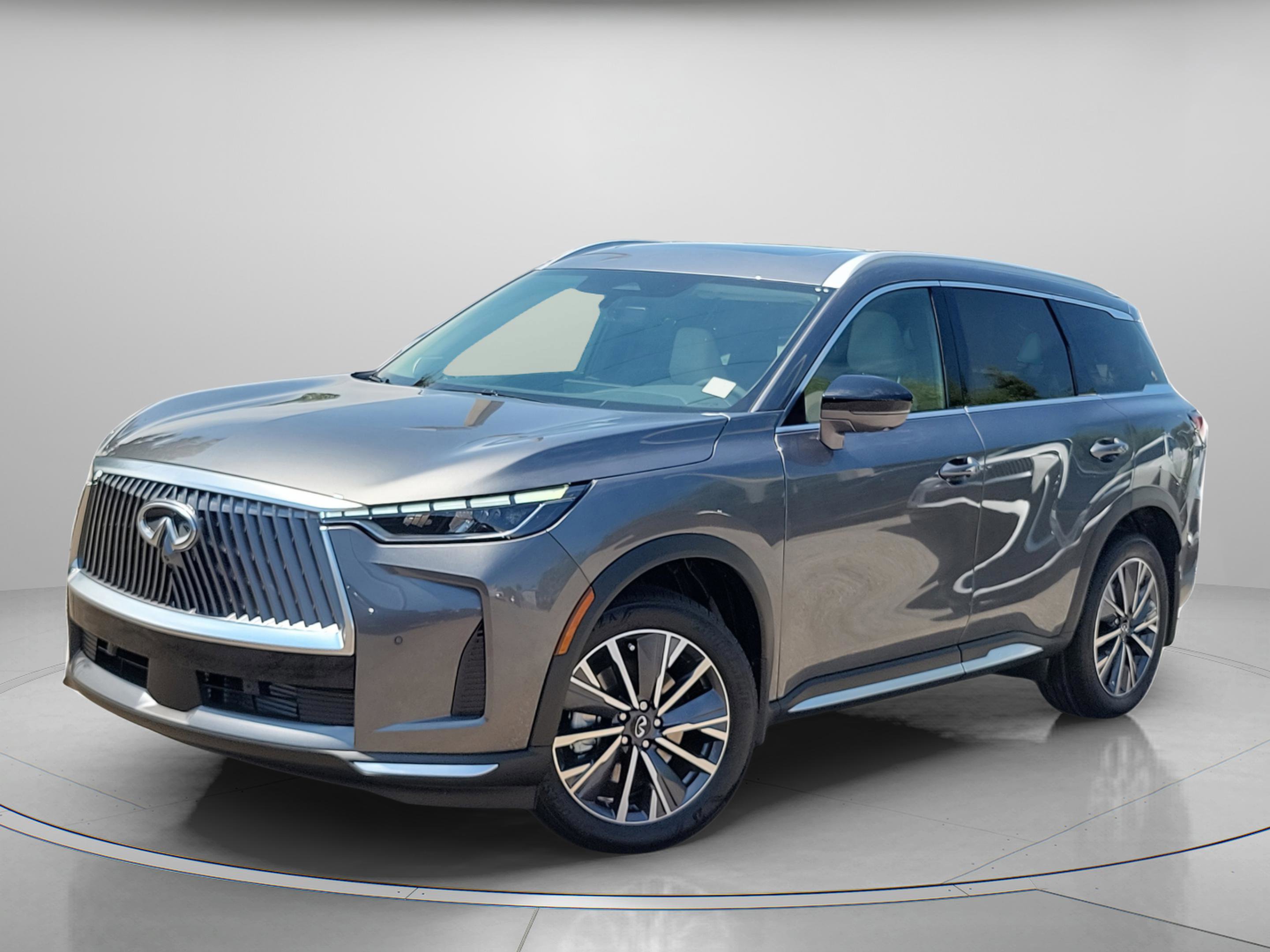 Used 2026 INFINITI QX60 Luxe w/ Cargo Package FWD image 2