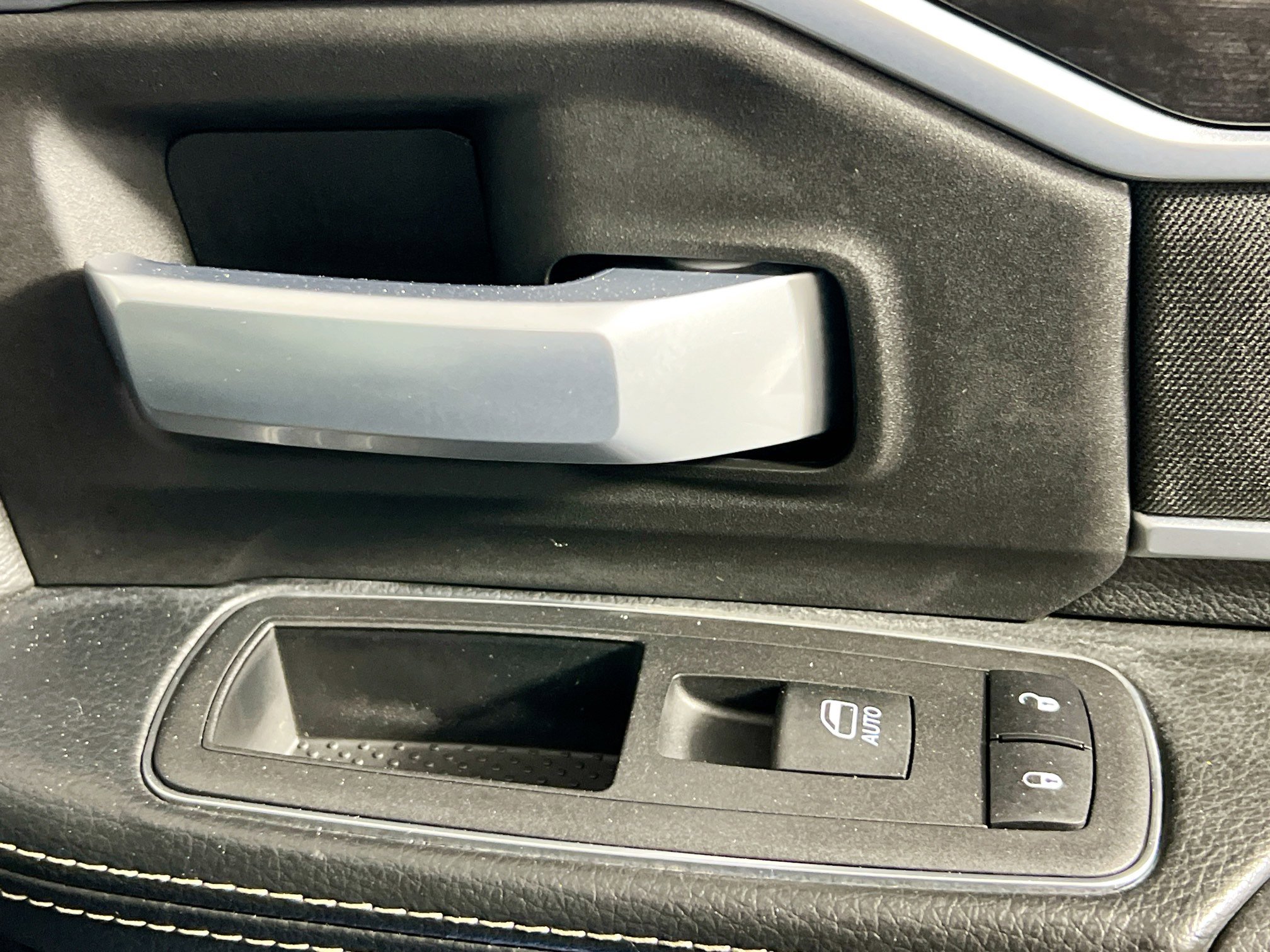 Used 2024 RAM 2500 Big Horn image 32