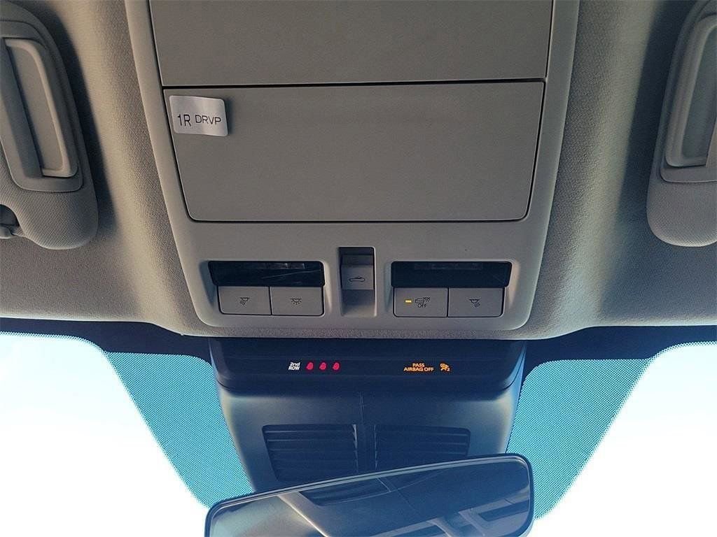 Certified 2025 MAZDA CX-30 AWD 2.5 S w/ Premium Package image 26