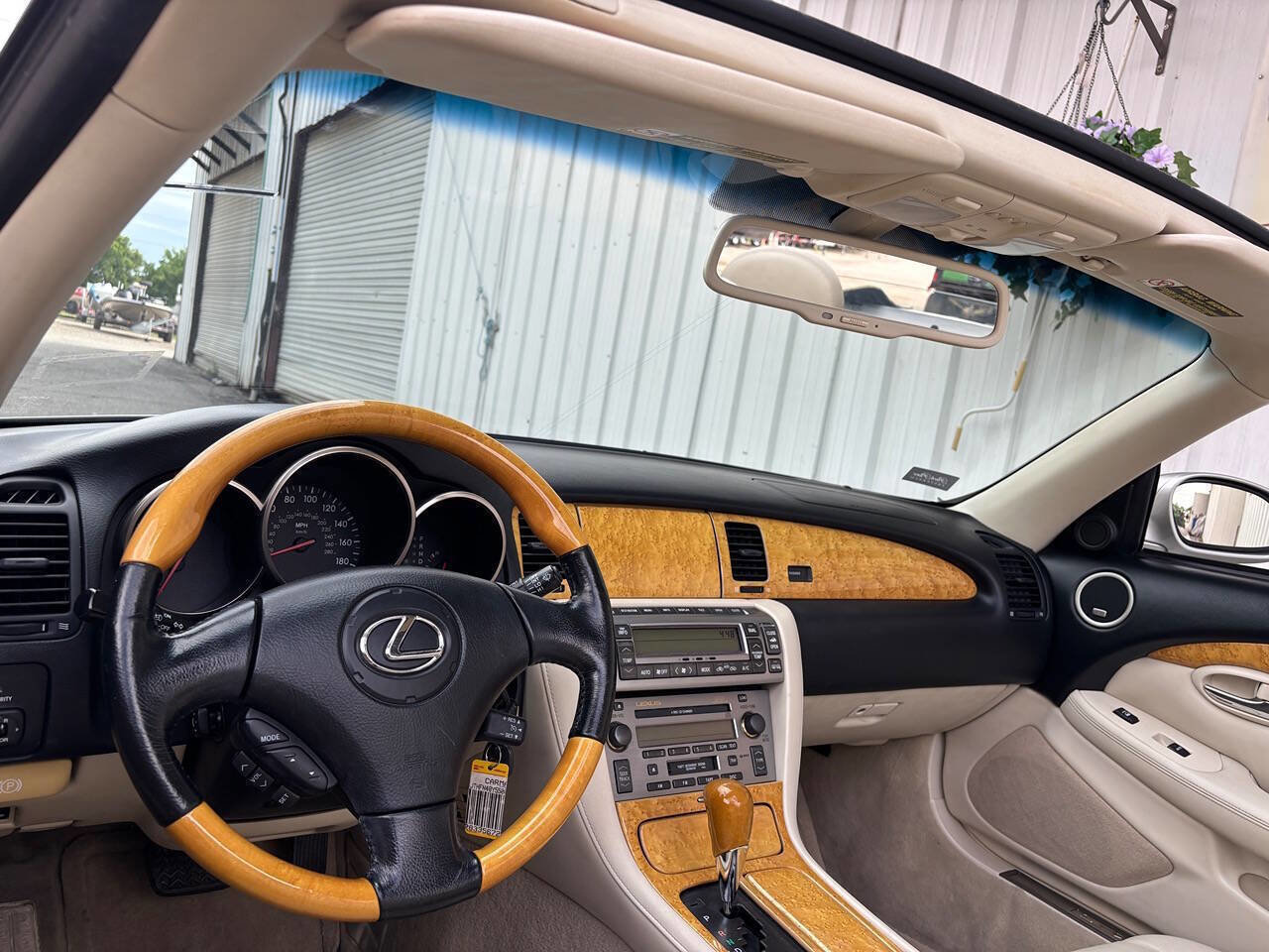 Used 2005 Lexus SC 430 Convertible image 27