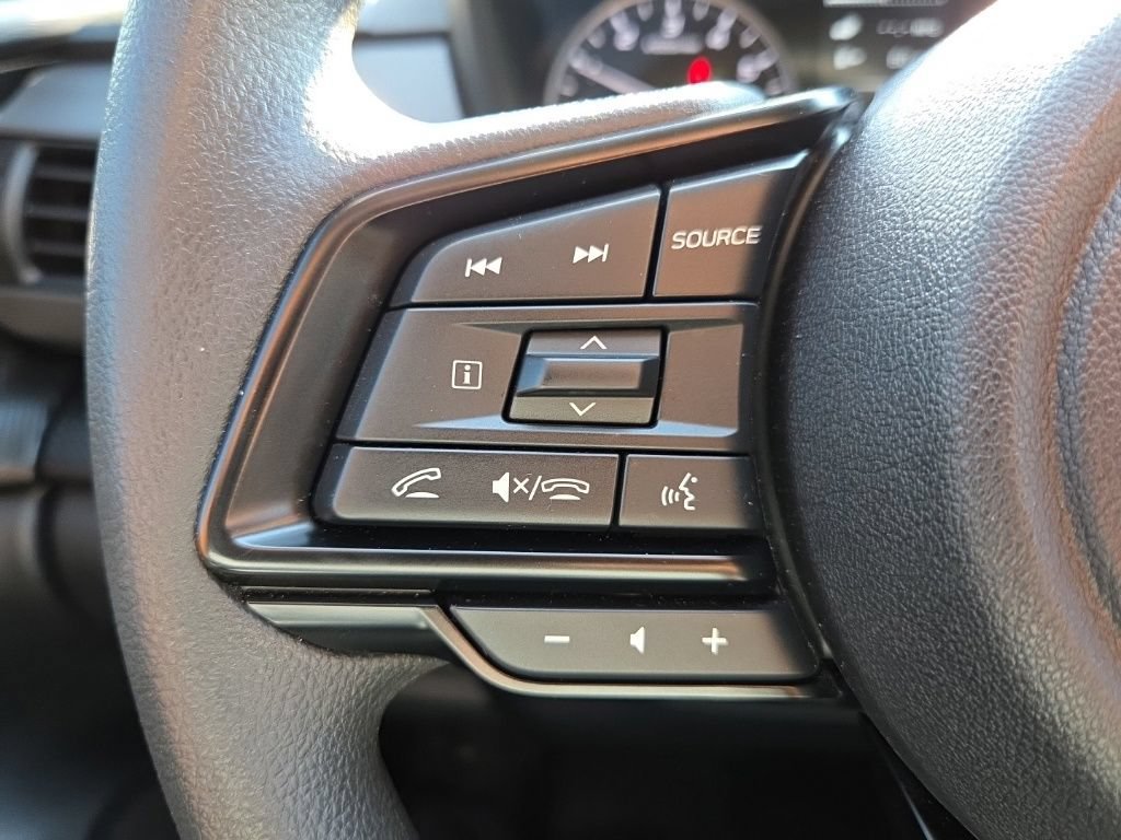 Used 2025 Subaru Crosstrek 2.5i Premium AWD/4WD image 31